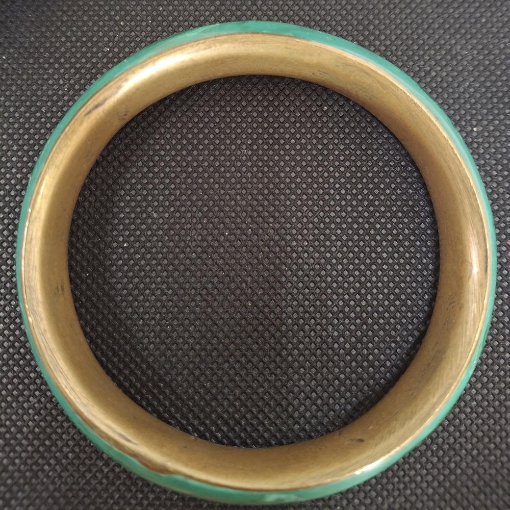 VINTAGE natural malachite inlaid handmade bangle With Brass Interior - Picture 2 of 10